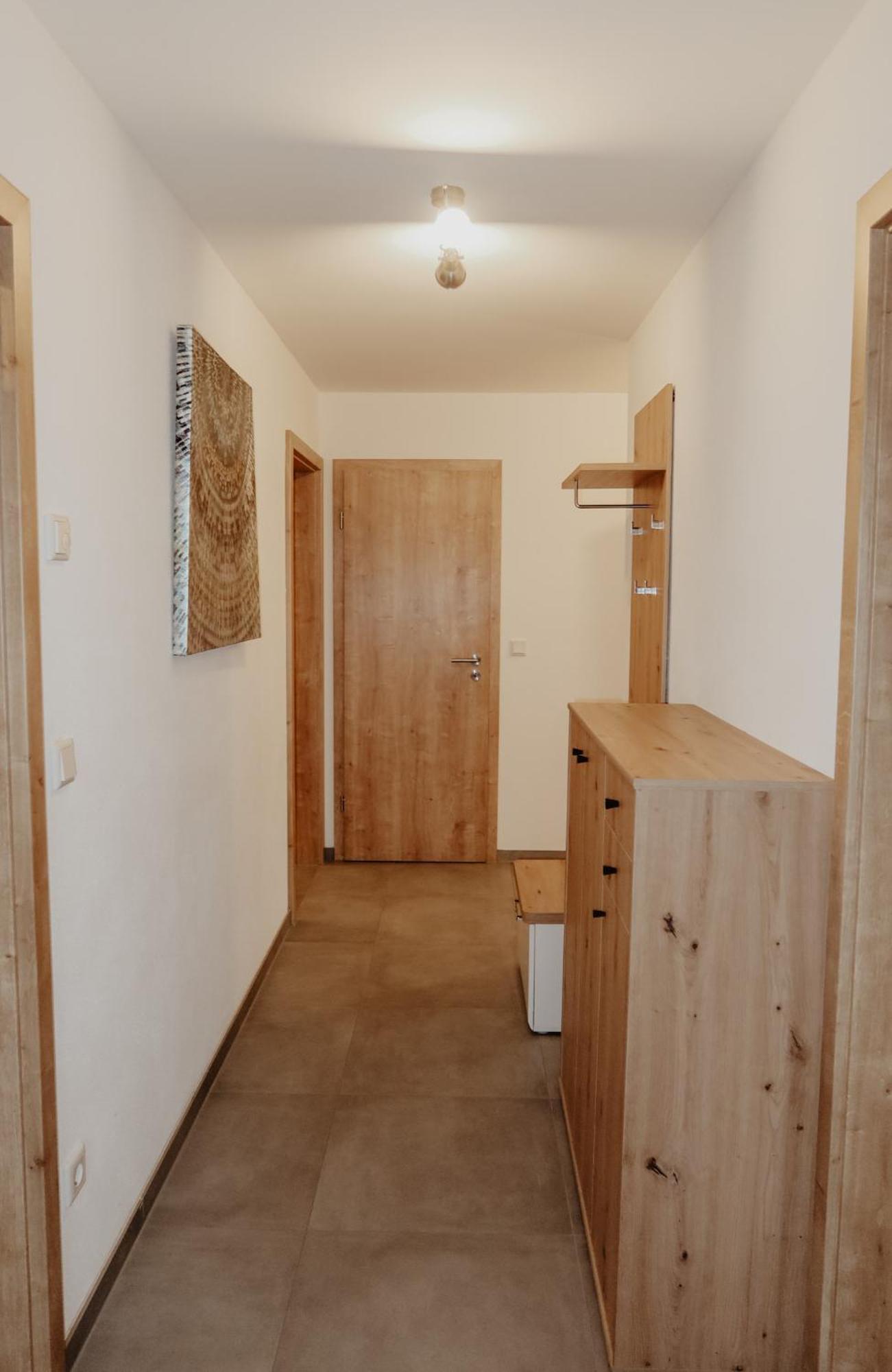 Ferienwohnung/Arbeiterwohnung Kampenwand ローアドルフ エクステリア 写真